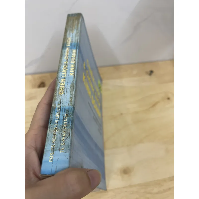 Chiến Lược &chính sách kinh doanh 752318