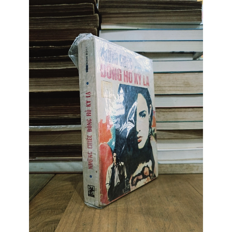 Những chiếc đồng hồ kỳ lạ - Agatha Christie 696030