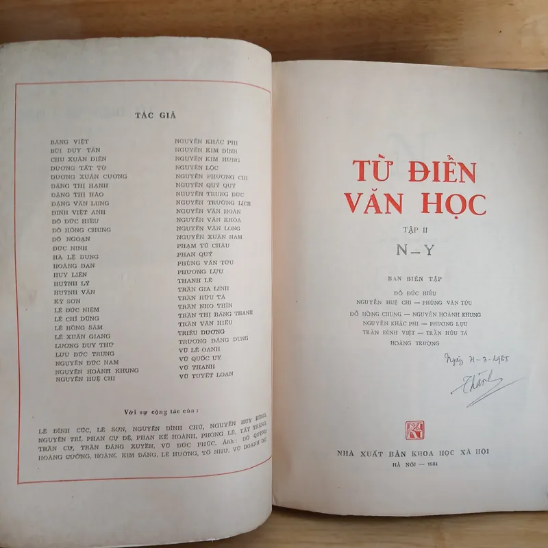 Từ Điển Văn Học N - Y (Tập 2) 594658