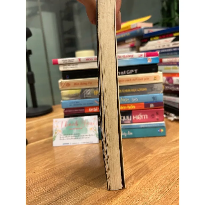 Đi tìm lời giải cho những câu hỏi lớn của cuộc đời – Lama Surya Das 570913