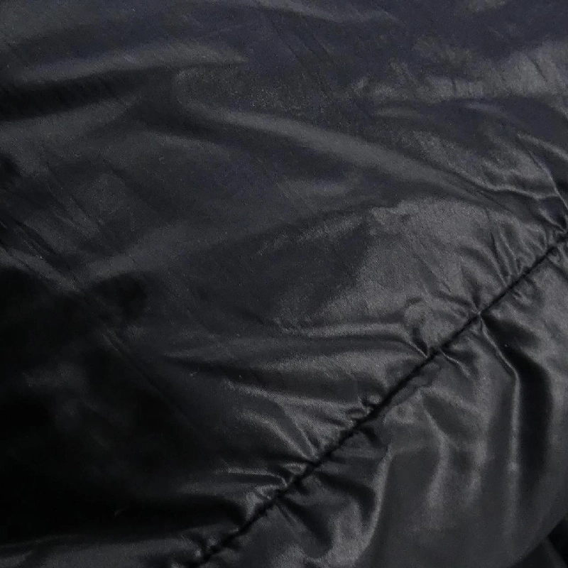 Áo khoác lông vũ MONCLER 638775