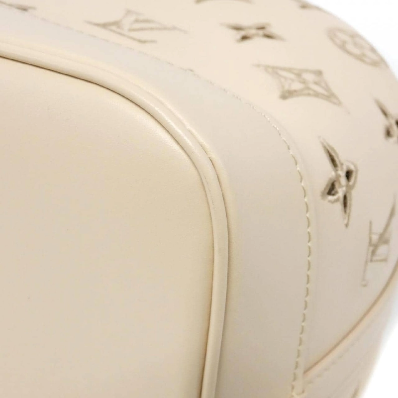 Túi xách vai Louis Vuitton Monogram LV Broderie Anglaise Petit Noé M22861 - Hàng hiệu Chính hãng 765707