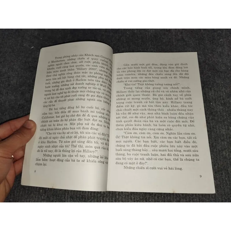 CUỘC ĐỜI HAI MẶT CỦA HILLARY CLINTON 991143