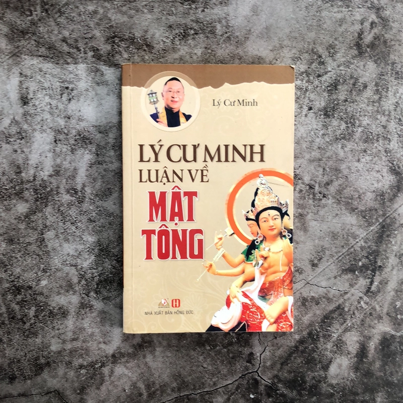 Sách phật pháp lý cương minh luận về mật tông 463088