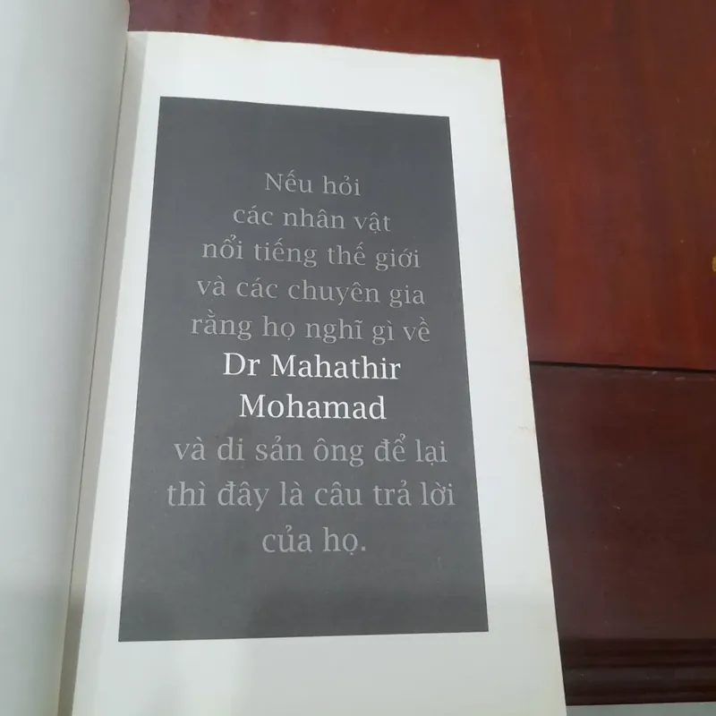 TOM PLATE đối thoại với MAHAYHIR MOHAMAD 705143