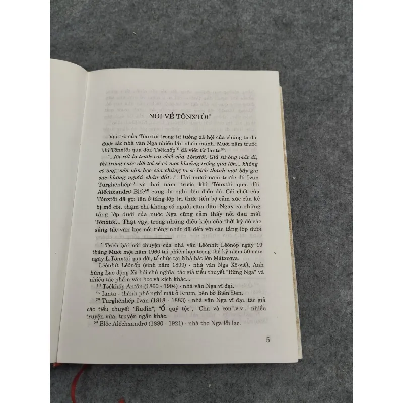 LÉP TÔNXTÔI TRUYỆN CHỌN LỌC 936778