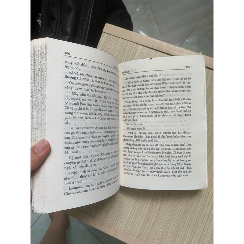 Sách Bố già 538547