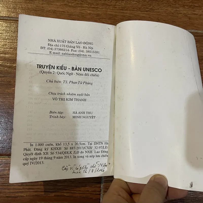 Truyện Kiều bản UNESCO - Quốc ngữ - Nôm đối chiếu  (6) 1025003