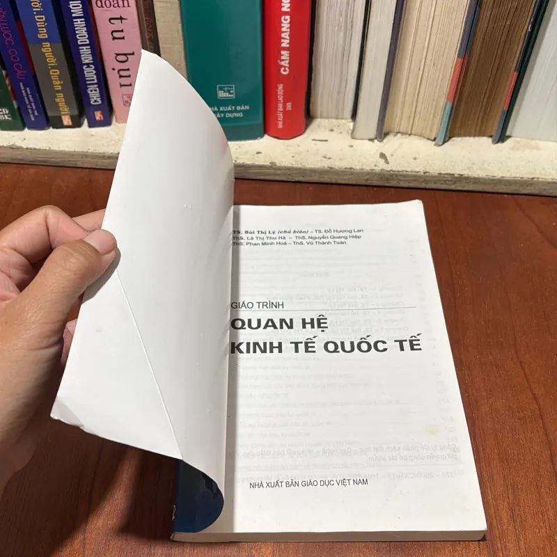 II Sách Kinh Tế: Giáo Trình Kinh Tế Quốc Tế - TS. Bùi Thị Lý - 2009 763215