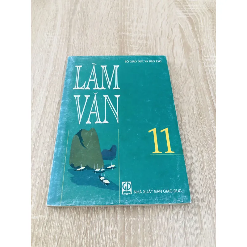 LÀM VĂN 11 - 2006 971916