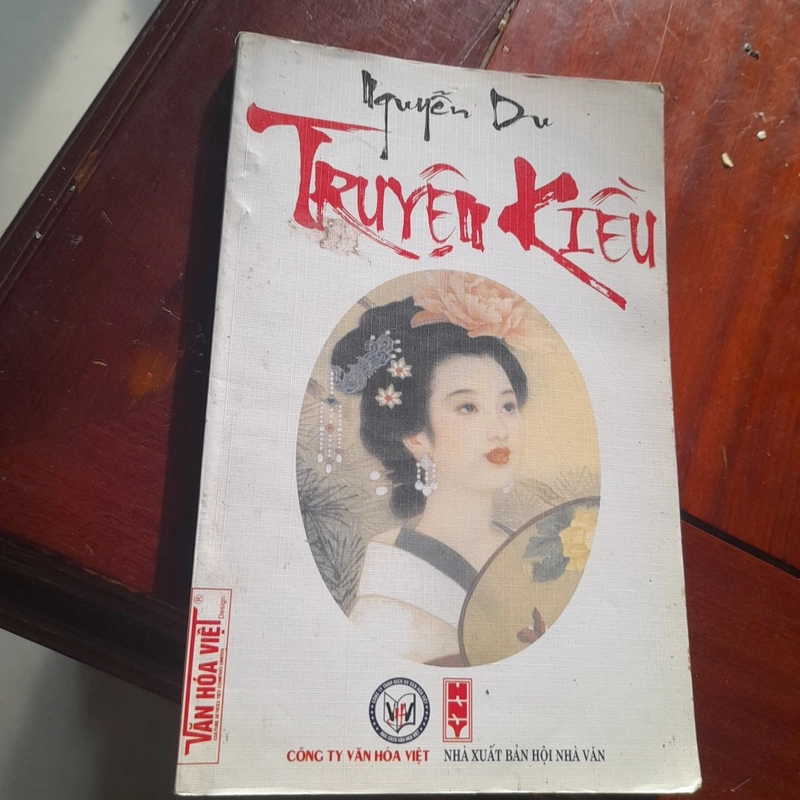 Nguyễn Du - TRUYỆN KIỀU 357321