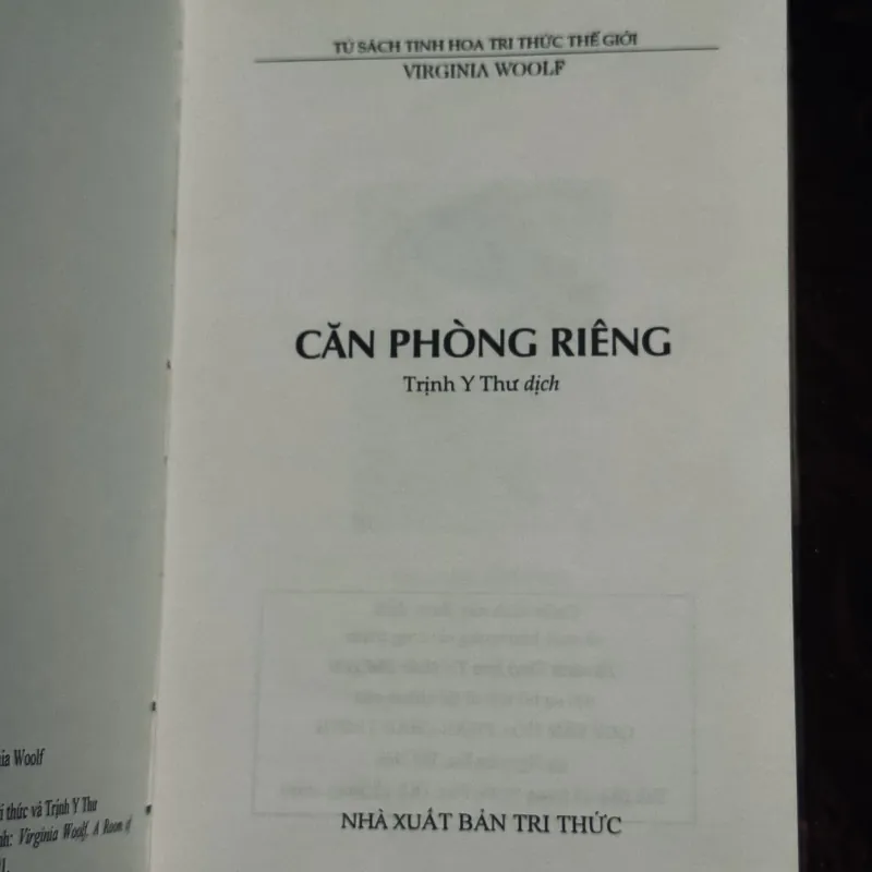 Căn phòng riêng (bìa cứng) 997989