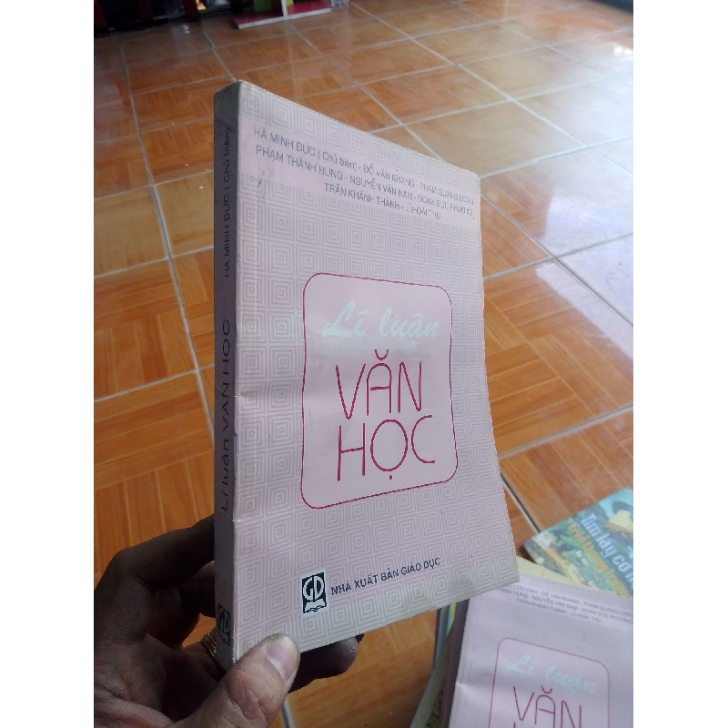 (Sách cũ SCGR) Lí luận văn học - Minh Đức 2003 Văn học Việt Nam VAVO-AK19 Blogmeo090426 1015691