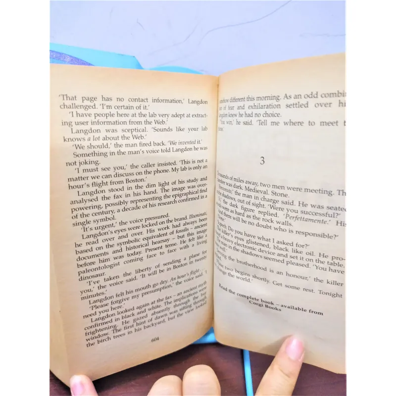 Sách ngoại văn: The Davinci Code - TG: Dan Brown 960438