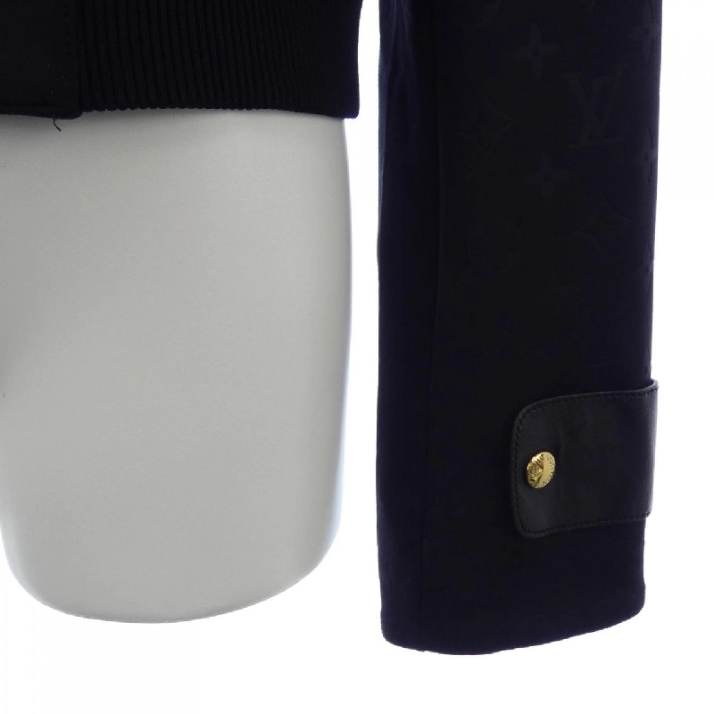 Áo khoác bomber monogram nổi Louis Vuitton FNJA32PY7 632822