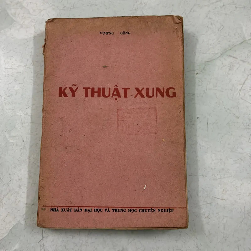 Kỹ thuật xung - Vương Cộng - 1979s 1009820