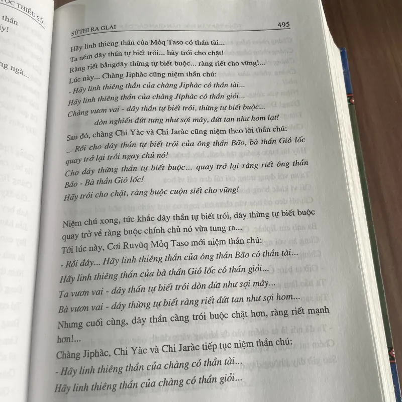 VĂN HỌC DÂN GIAN CÁC DÂN TỘC THIỂU SỐ VIỆT NAM TẬP 6 SỬ THI RA GLAI 750479