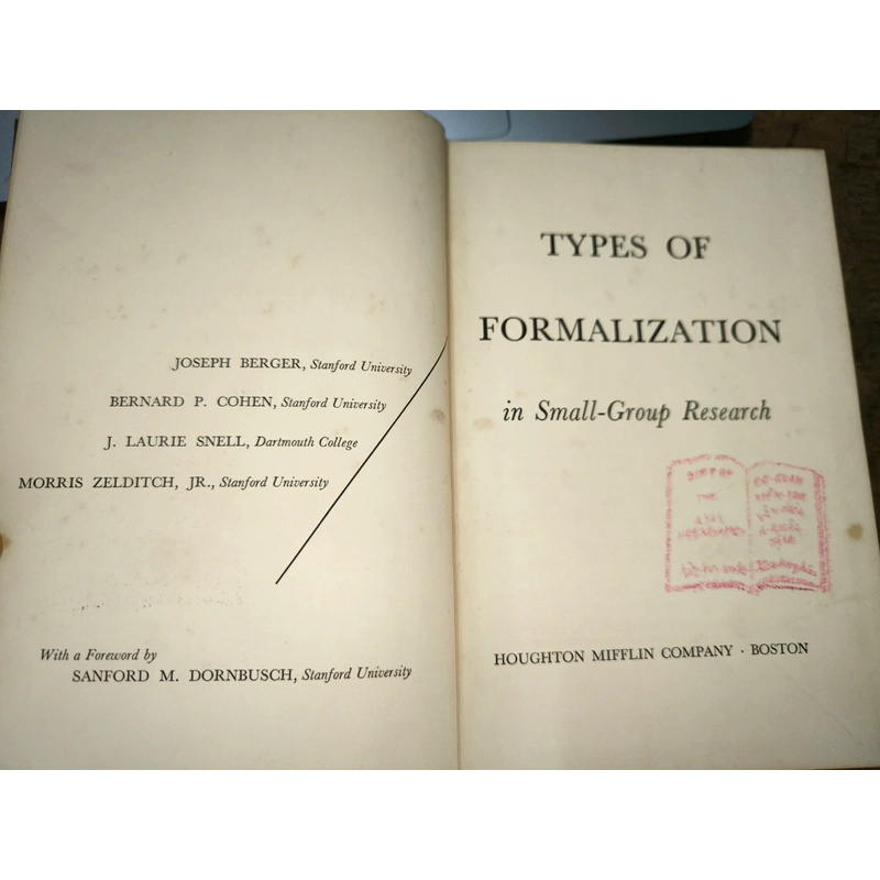 The essentials of school Geometry(w/answers)-A.B.Mayne(1961)& Types of Formalization(1962) 367575