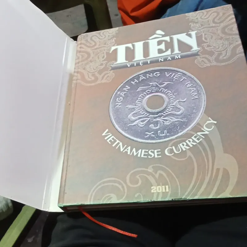 Tiền Việt Nam  973465