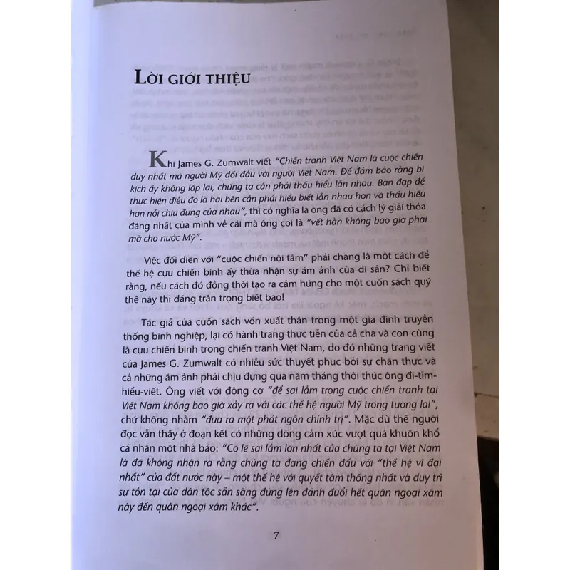 Chân trần chí thép 726323