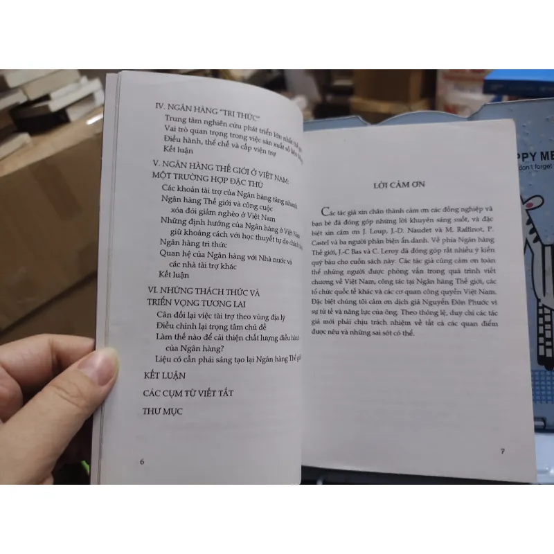 Sách: Ngân hàng Thế giới - TG: Jean - Pierre Cling, Mireille Razafindrakoto (A3) 735207