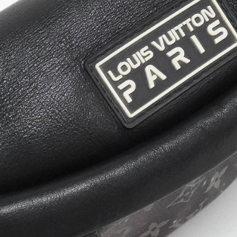 Túi đeo chéo Louis Vuitton Monogram Galaxy Discovery Bum Bag M44444 - Hàng hiệu Chính hãng 768540