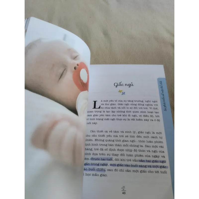 sách "Con Khỏe, Mẹ Nhàn, Giảm Ngàn Stress". 
Tác giả: Bác sĩ Stéphane Barbas  761641