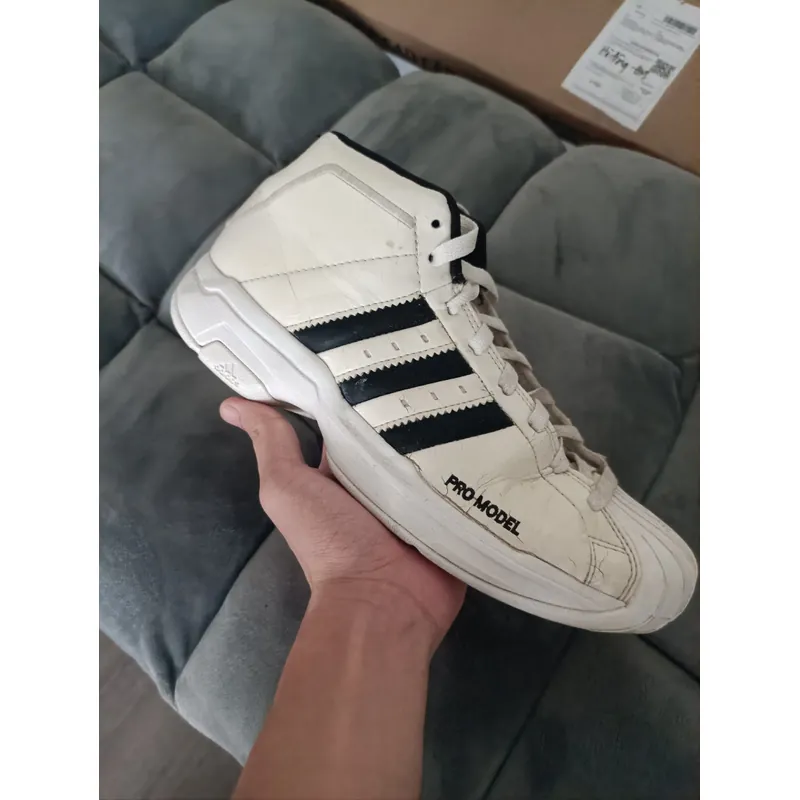 Adidas Chính Hãng size 42 699327