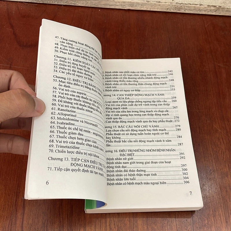 II Sức Khoẻ: Bệnh Mạch Vành Ổn Định (100 Vấn Đề Cần Biết) - PGS. TS. BS Nguyễn Quang Tuấn 524874