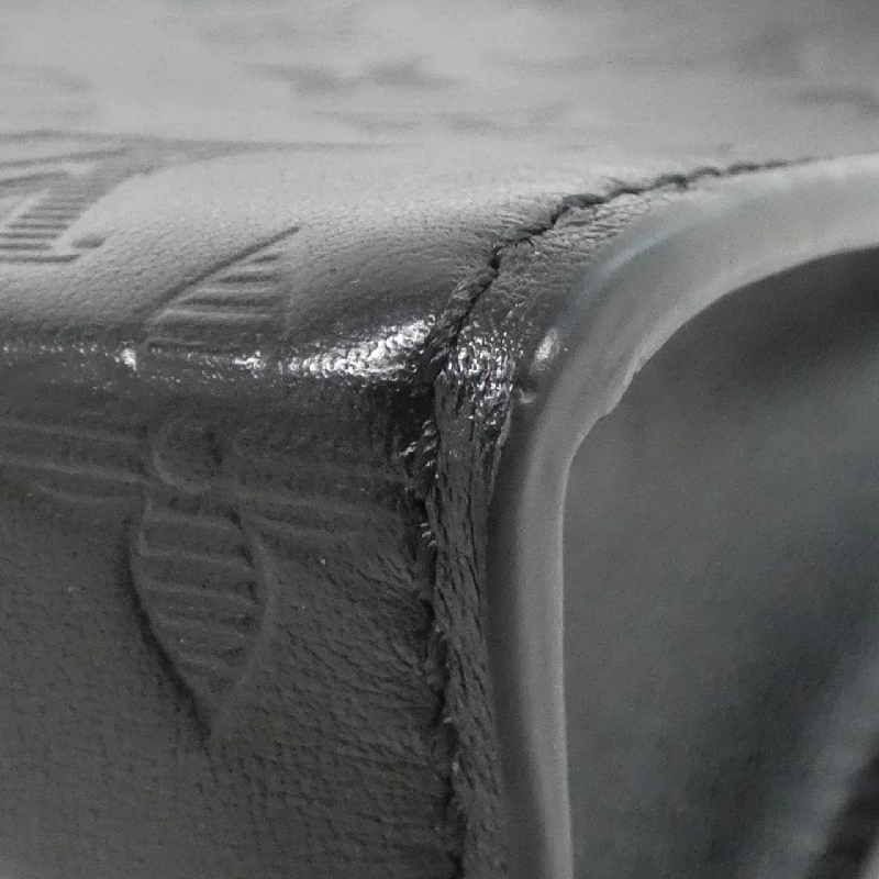 Túi đeo vai Louis Vuitton Monogram Shadow Gaston Wearable Wallet M81115 - Hàng hiệu Chính hãng 802415