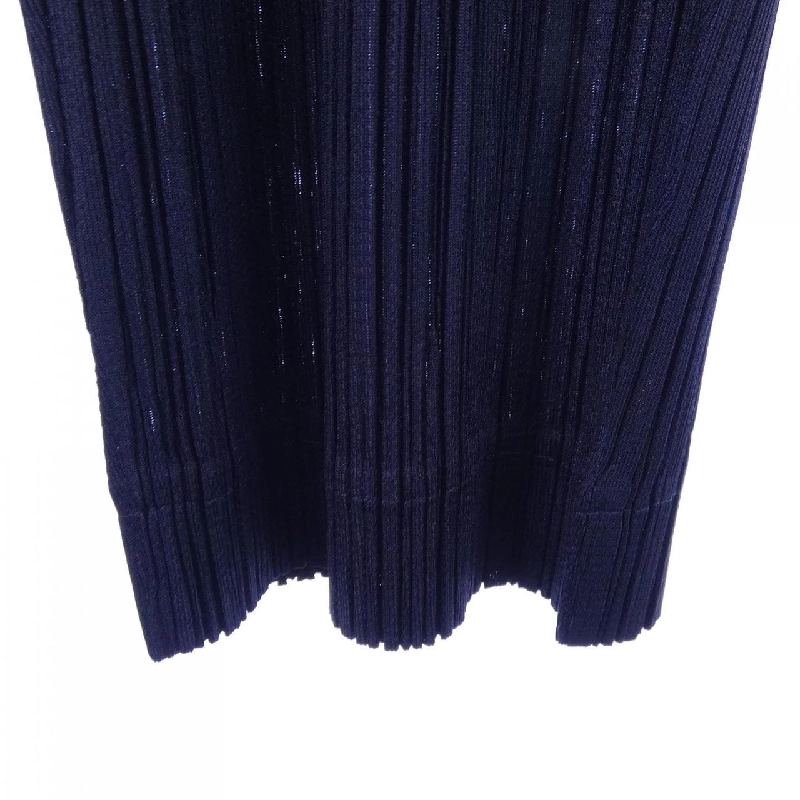 Quần PLEATS PLEASE - Hàng hiệu Authentic 810139