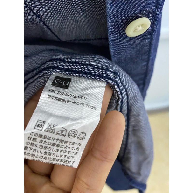 Áo sơ mi denim hiệu GU FREESIZE 70513