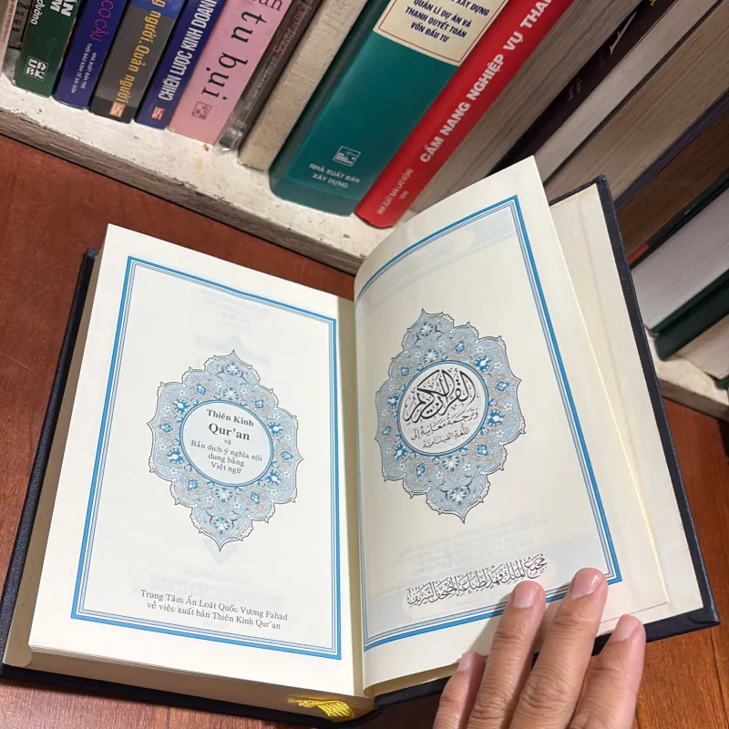 II Kinh Koran: Thiên Kinh Qur’an Và Bản Dịch Ý Nghĩa Nội Dung Bằng Việt Ngữ 792573