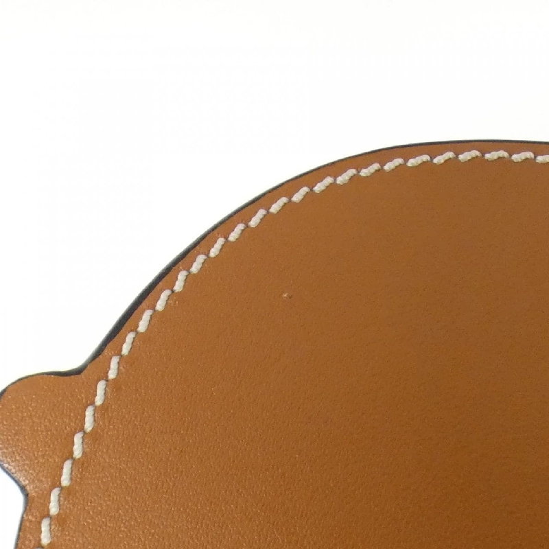 Túi đeo gót Loewe Mini 109 54 T15 ví tiền 621374