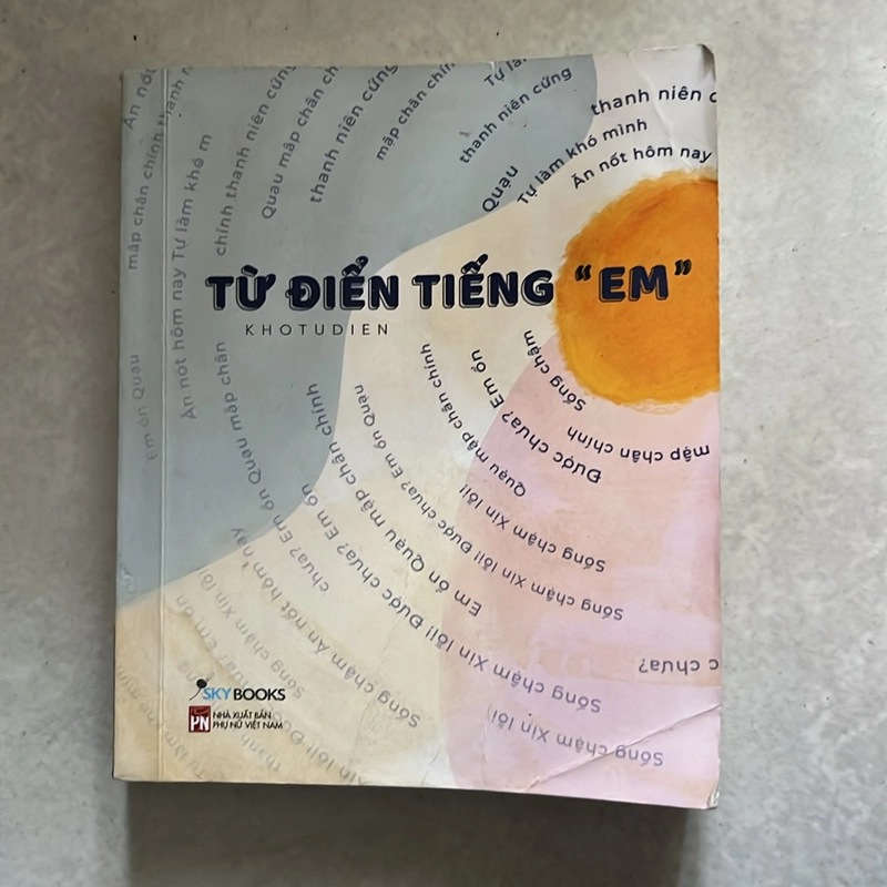 Từ điển tiếng “em” 538243