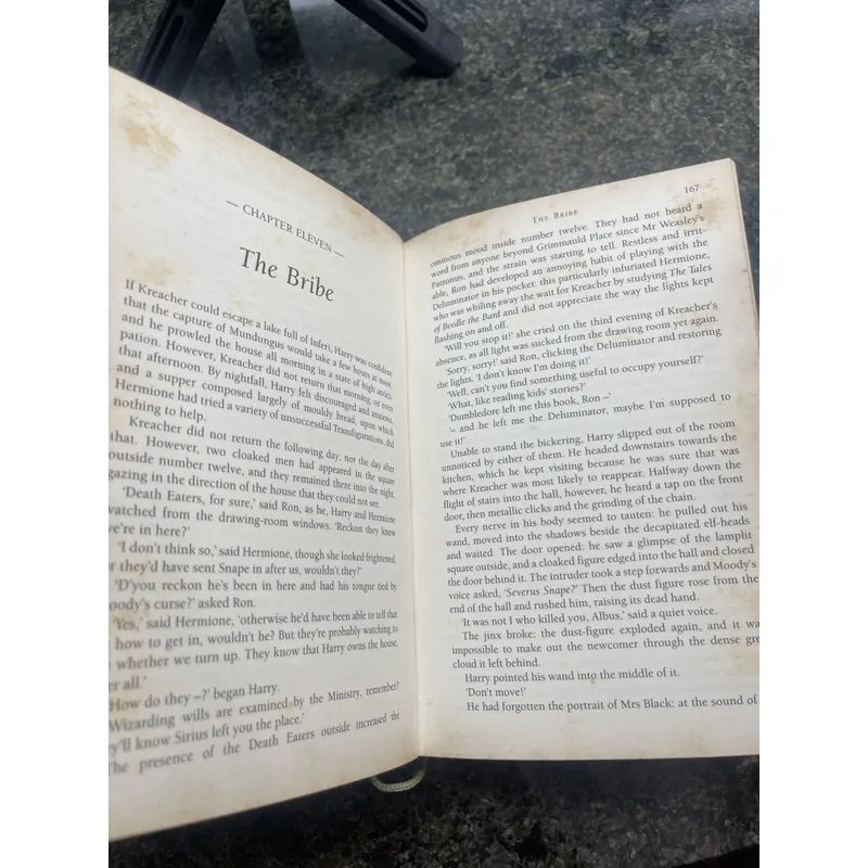 Harry Potter and the deathly hallows hard cover first edition 727942