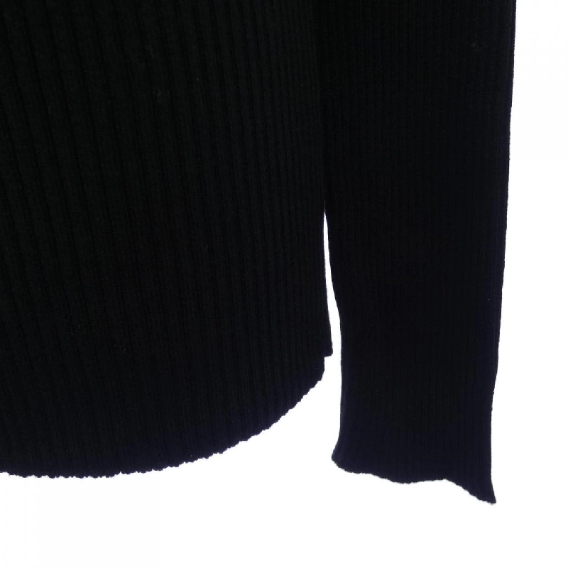 【Đối tượng phiếu giảm giá】Áo len PRADA 645274