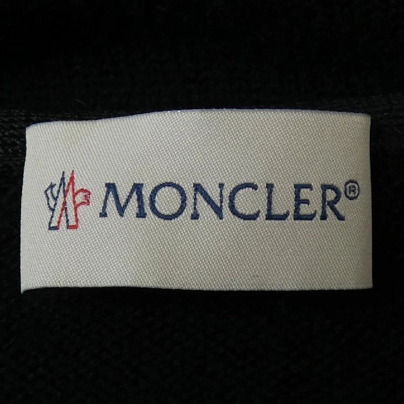 Moncler MONCLER 20939B00011 Áo khoác lông 629237