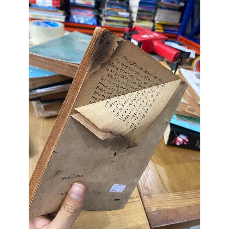 10 nhà thơ lớn của thế kỉ 524550