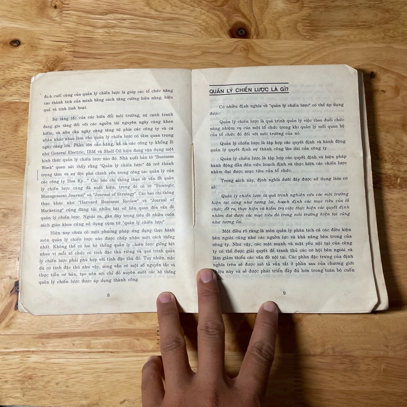 II Chiến Lược Và Sách Lược Kinh Doanh - GARRY D. SMITH, DANNY R. ARNOLD, BOBBY G. BIZZELL  466401