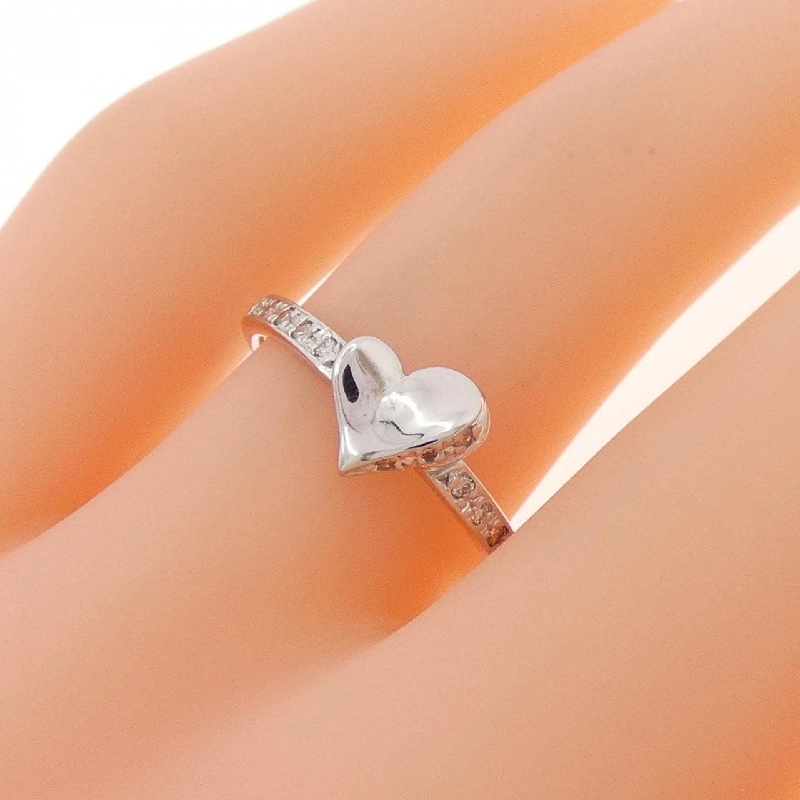 Nhẫn kim cương hình trái tim K18WG 0.07CT - Hàng hiệu chính hãng 853400