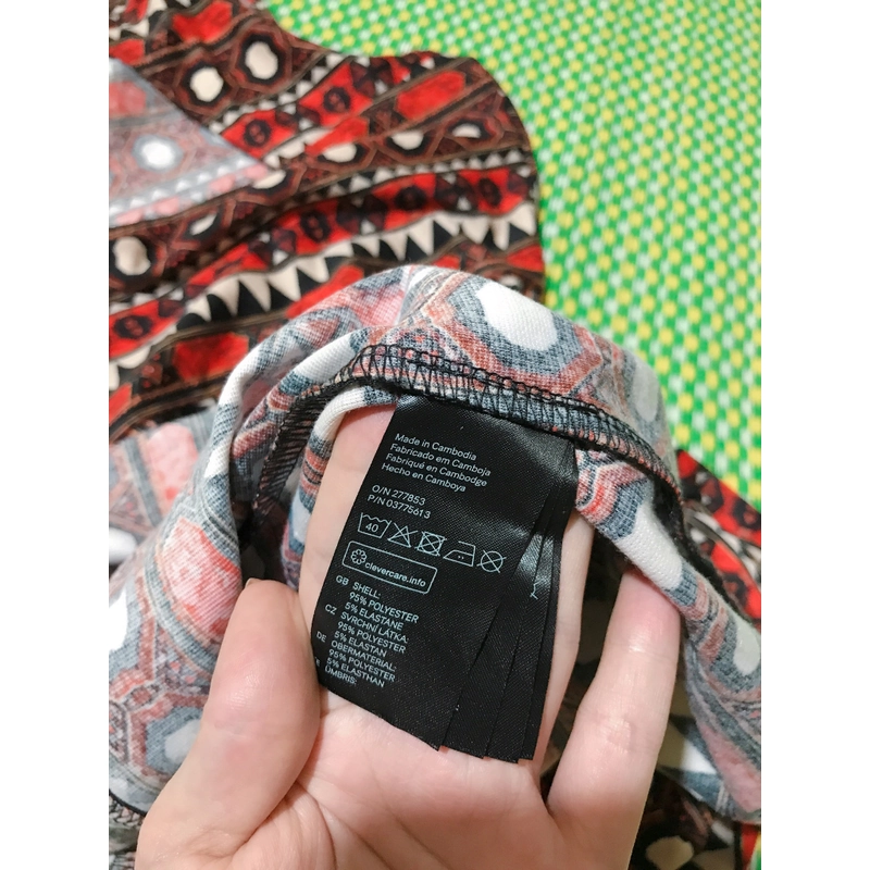 Váy nữ h&m size M chính hãng độ mới 95% 299467