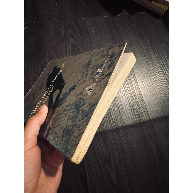 Người trong bóng tối 462270