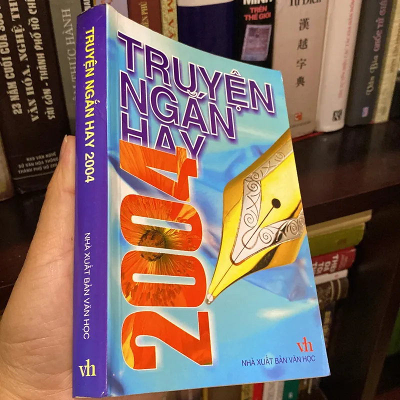TRUYỆN NGẮN HAY 2004 (XB 2004) 674909