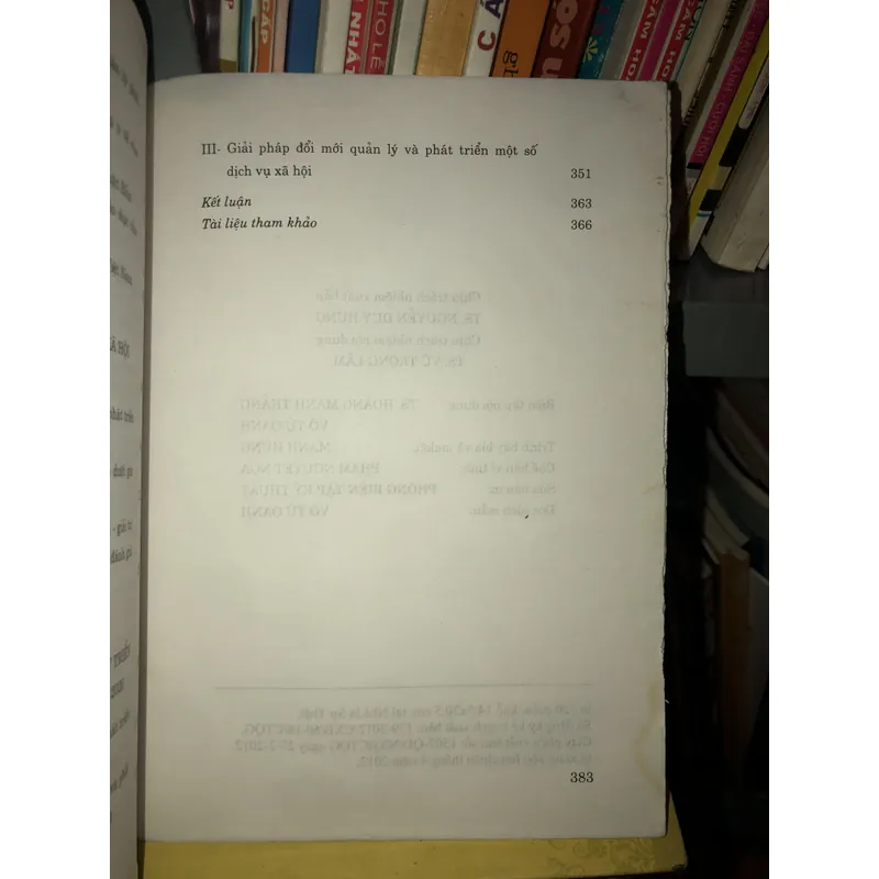 Phát triển dịch vụ xã hội ở nước ta đến năm 2020 - Một số vấn đề lý luận và thực tiễn  703386