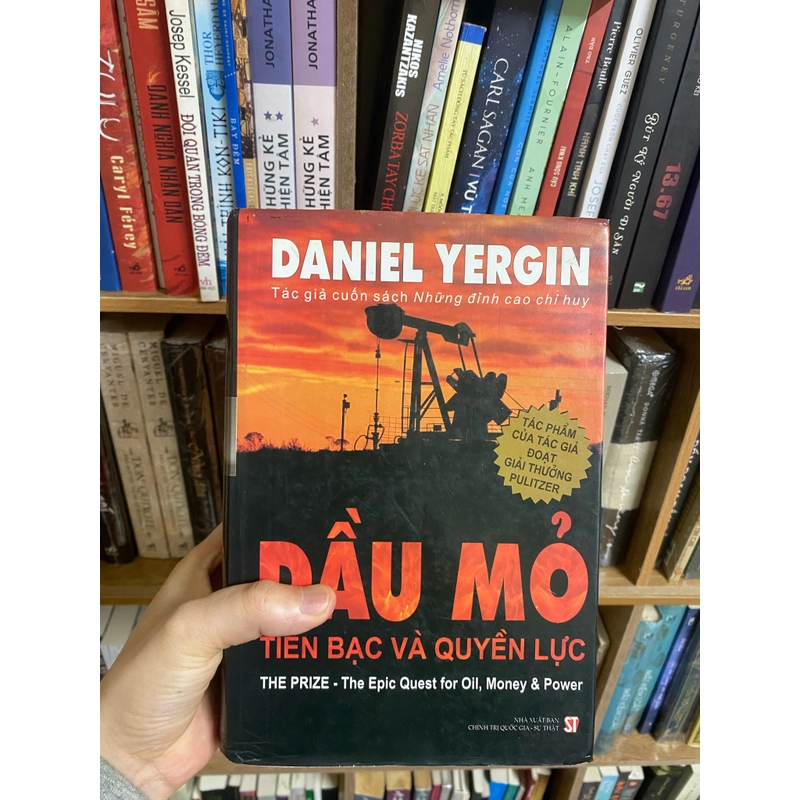 Dầu mỏ, Tiền bạc và quyền lực (Daniel Yergin) - Bìa cứng 381503