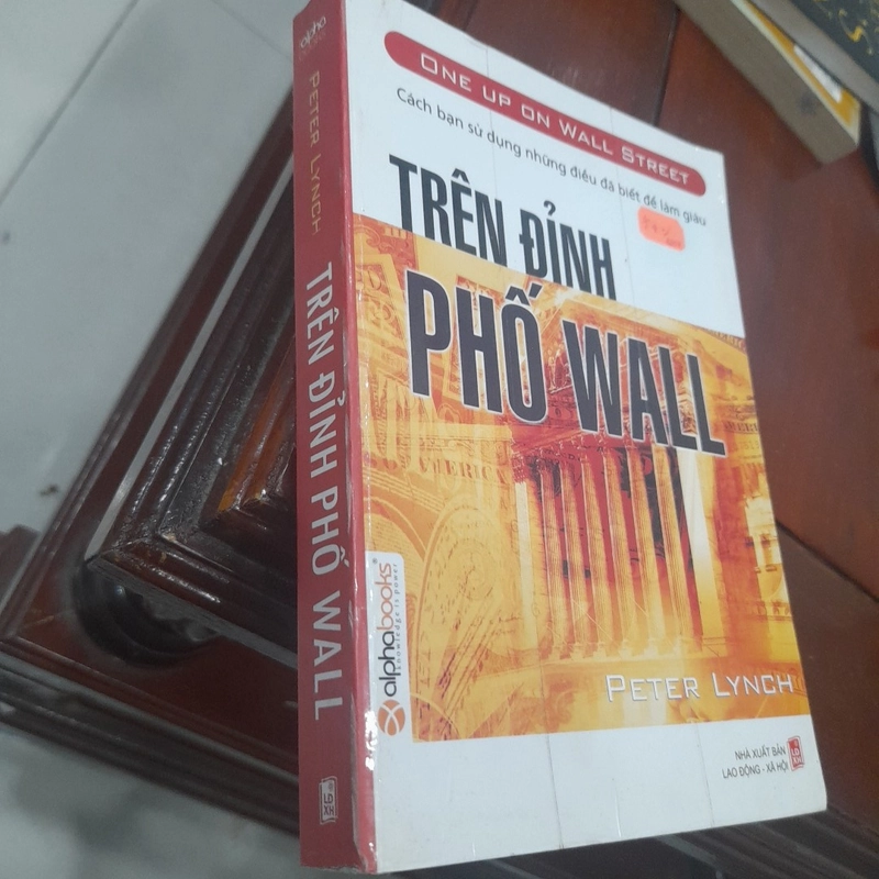 Peter Lynch - TRÊN ĐỈNH PHỐ WALL 466481