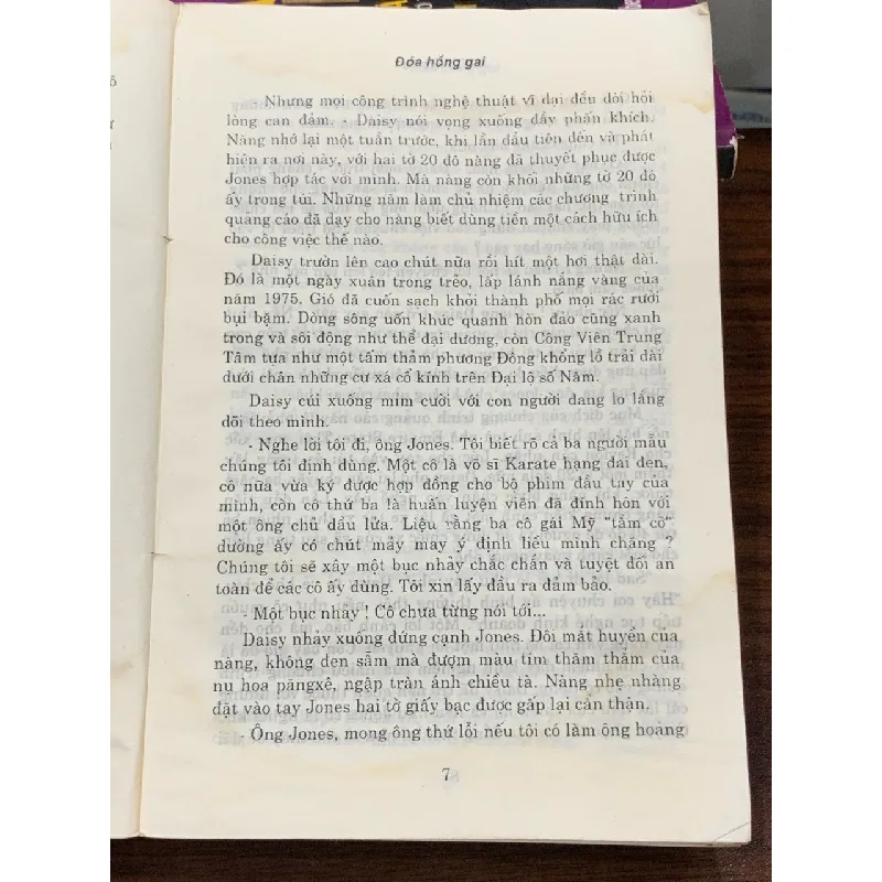 Đóa hồng gai (Scruples)<br>Judith Krantz 539566