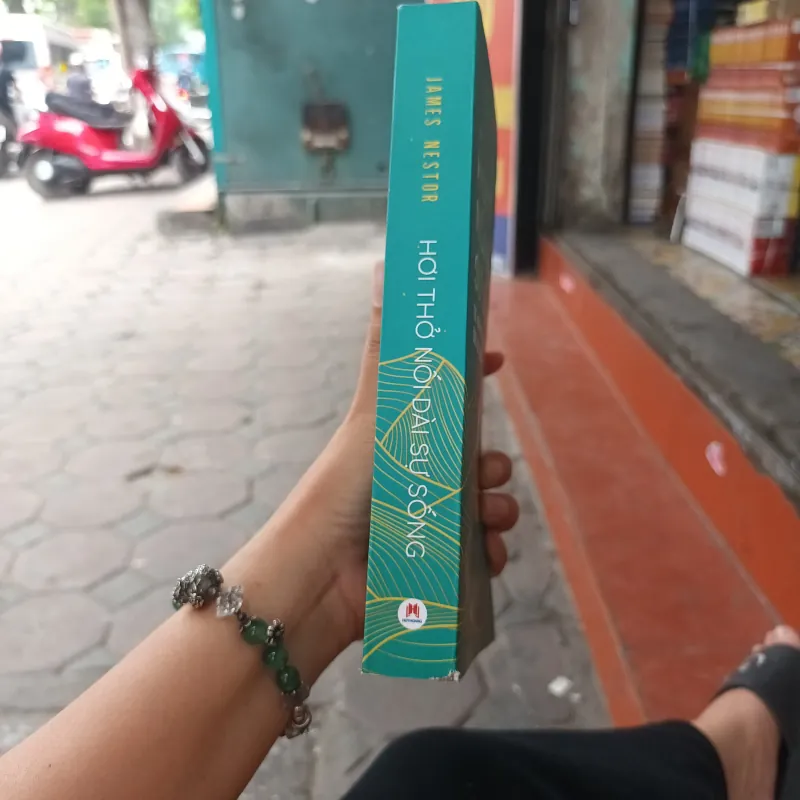 Hơi thở nối dài sự sống - James Nestor 995269