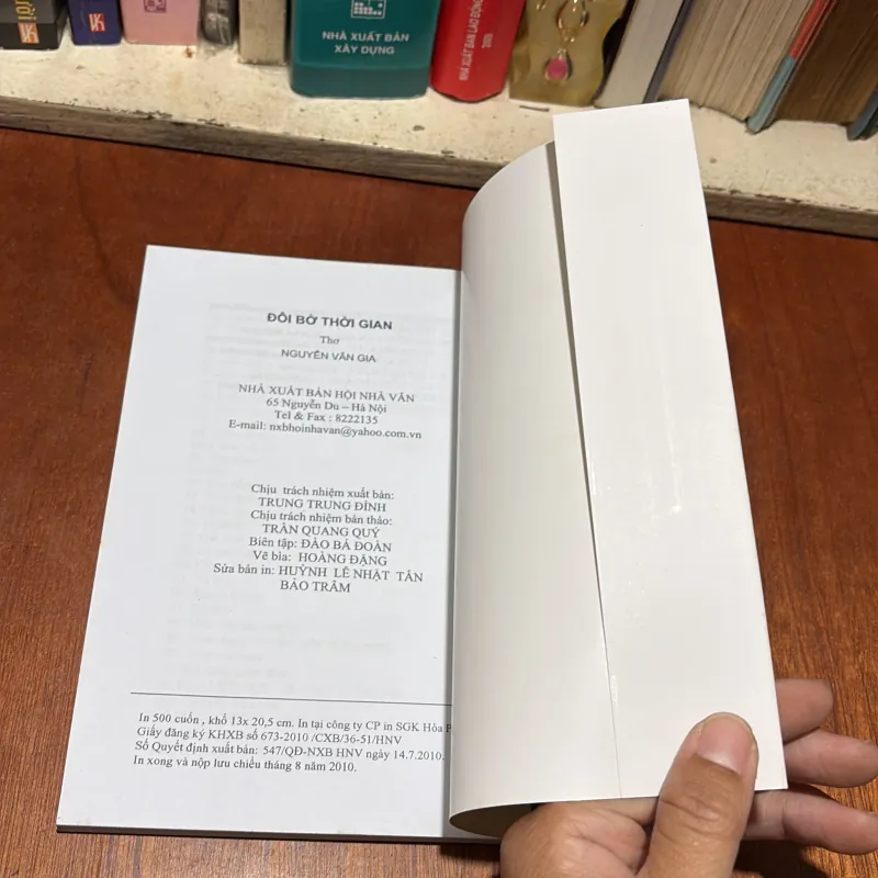 [Thủ Bút] - II Thơ: Đôi Bờ Thời Gian - Nguyễn Văn Gia - 2010 791499